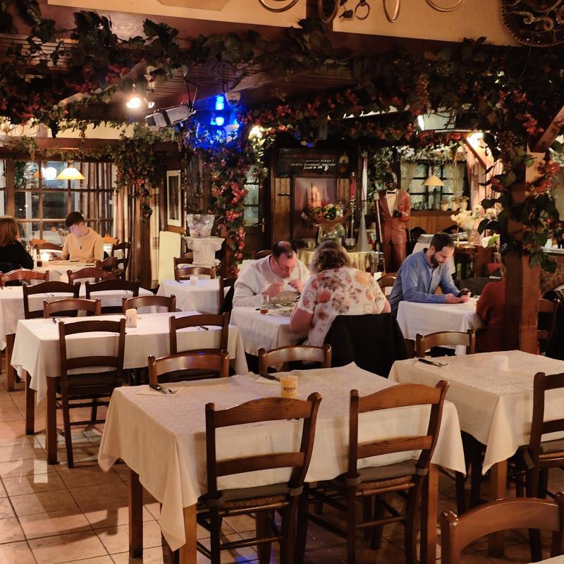 restaurant restaurant